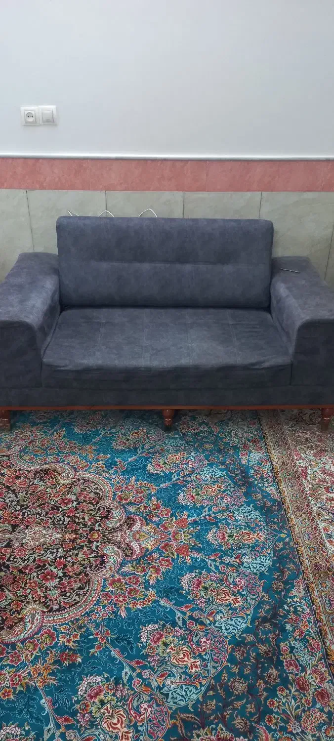 مبلمان|مبلمان خانگی و میز عسلی|قم, شهرک امام حسن|دیوار