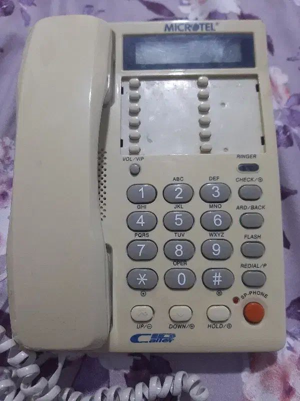 گوشی تلفن|تلفن رومیزی|قم, مهر آباد|دیوار