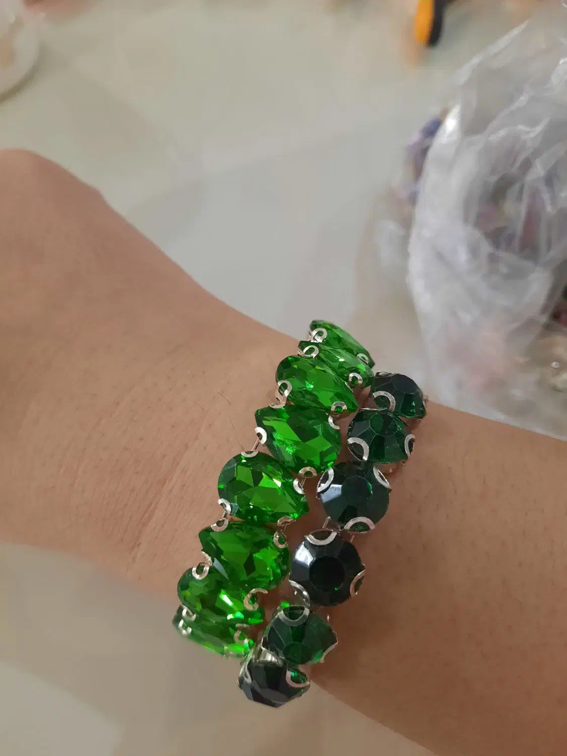 گردنبند نگین قرمز|بدلیجات|سبزوار, امیر کبیر|دیوار