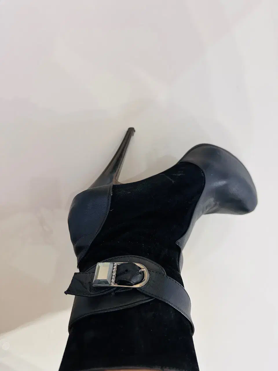 کفش چکمه ای  پاشنه بلند مخمل|کیف، کفش، کمربند|سبزوار, دانشگاه آزاد|دیوار