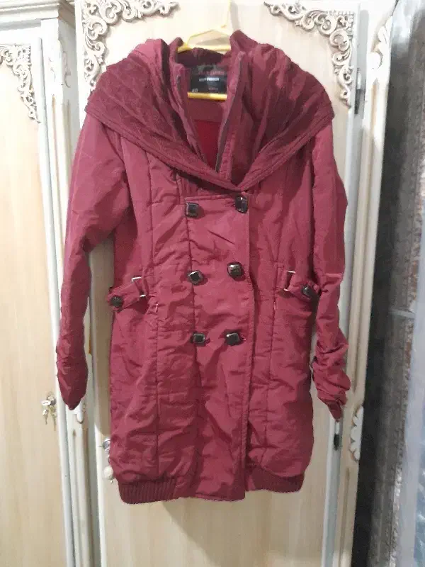 کاپشن|لباس|قنوات, |دیوار