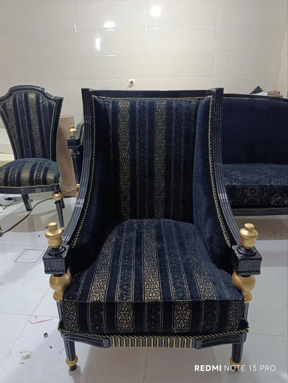 تولیدی مبل گلچین|مبلمان خانگی و میز عسلی|اردبیل, |دیوار