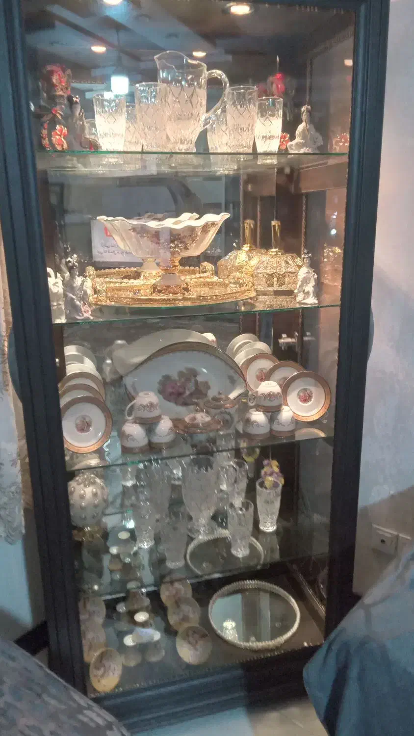 آیینه وشمدان وویترین|آینه|شاهین‌شهر, مسکن مهر|دیوار