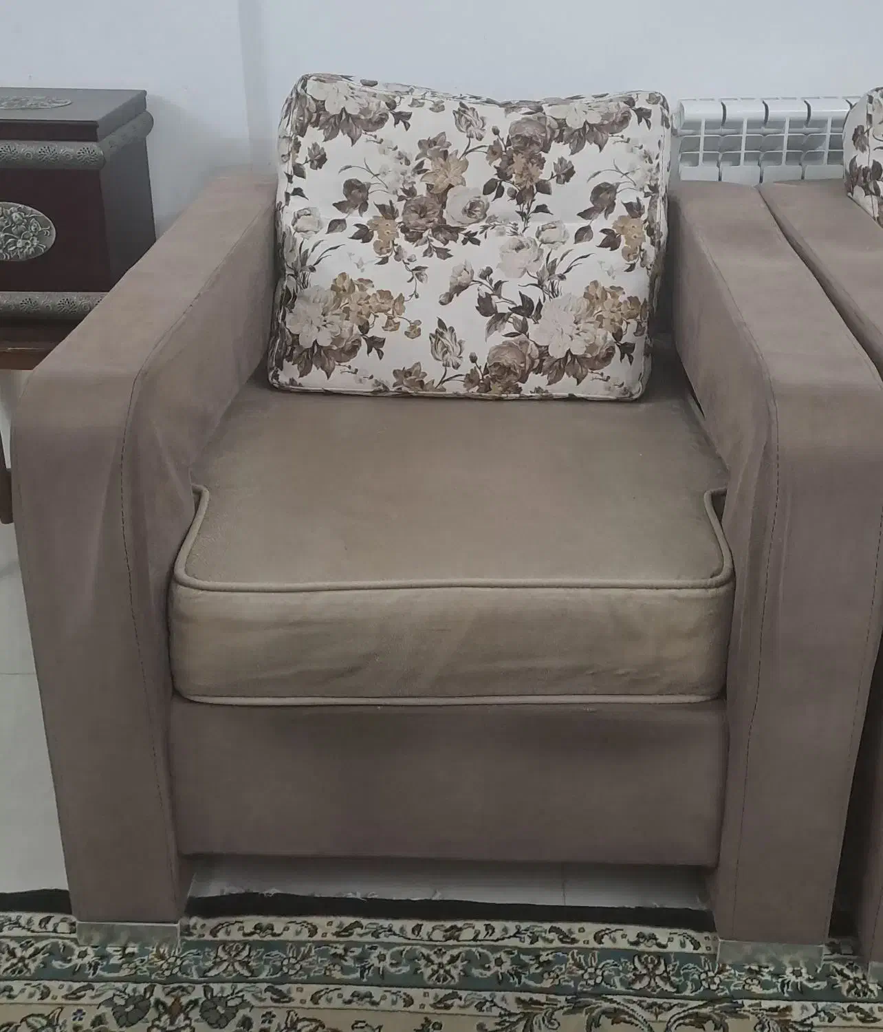 مبل راحتی ۵ نفره|مبلمان خانگی و میز عسلی|ری, دیلمان|دیوار