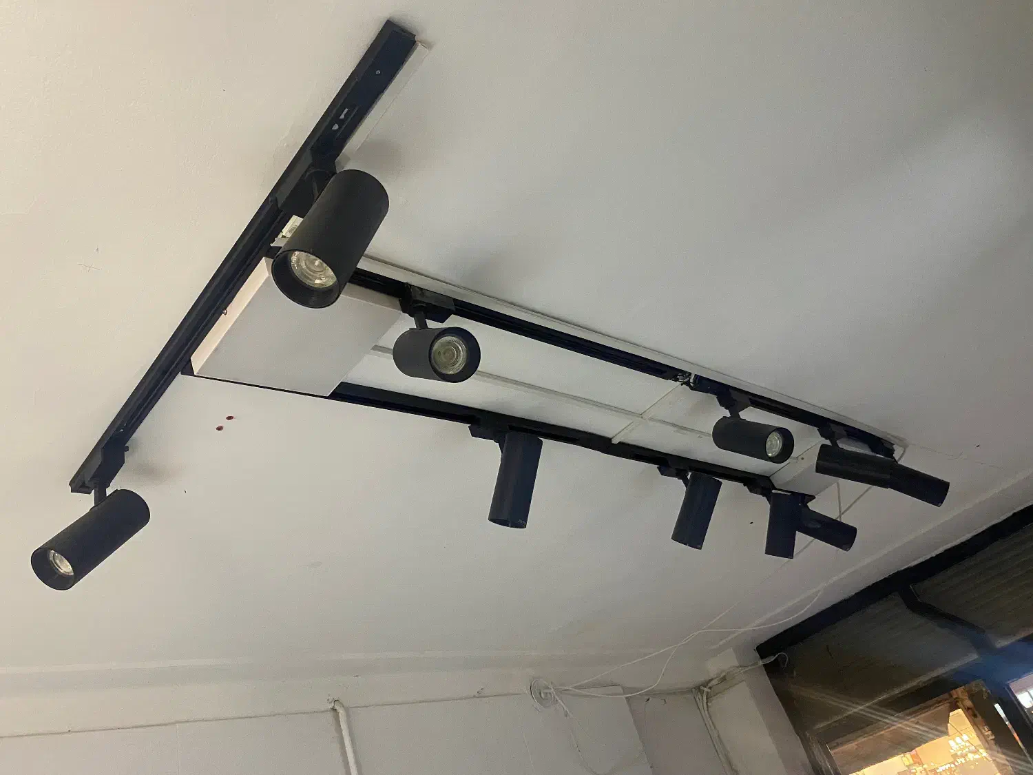 لامپ ریلی همراه ریموت کنترل|لامپ و چراغ|زنجان, |دیوار