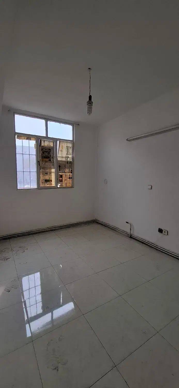 ۵۷ متر/تک واحد/کارگر جنوبی