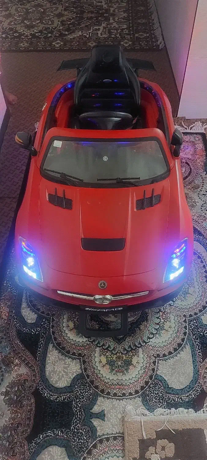 ماشین شارژی بنز دو در|اسباببازی بچه|اصفهان, قهجاورستان|دیوار