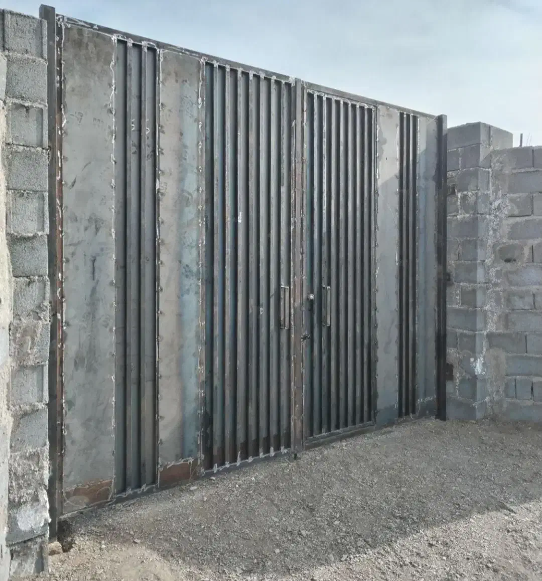 سازنده وتعمیر درب و پنجره و خوردکاری لگلاژدرب و|مصالح و تجهیزات ساختمان|مشهد, نوید|دیوار