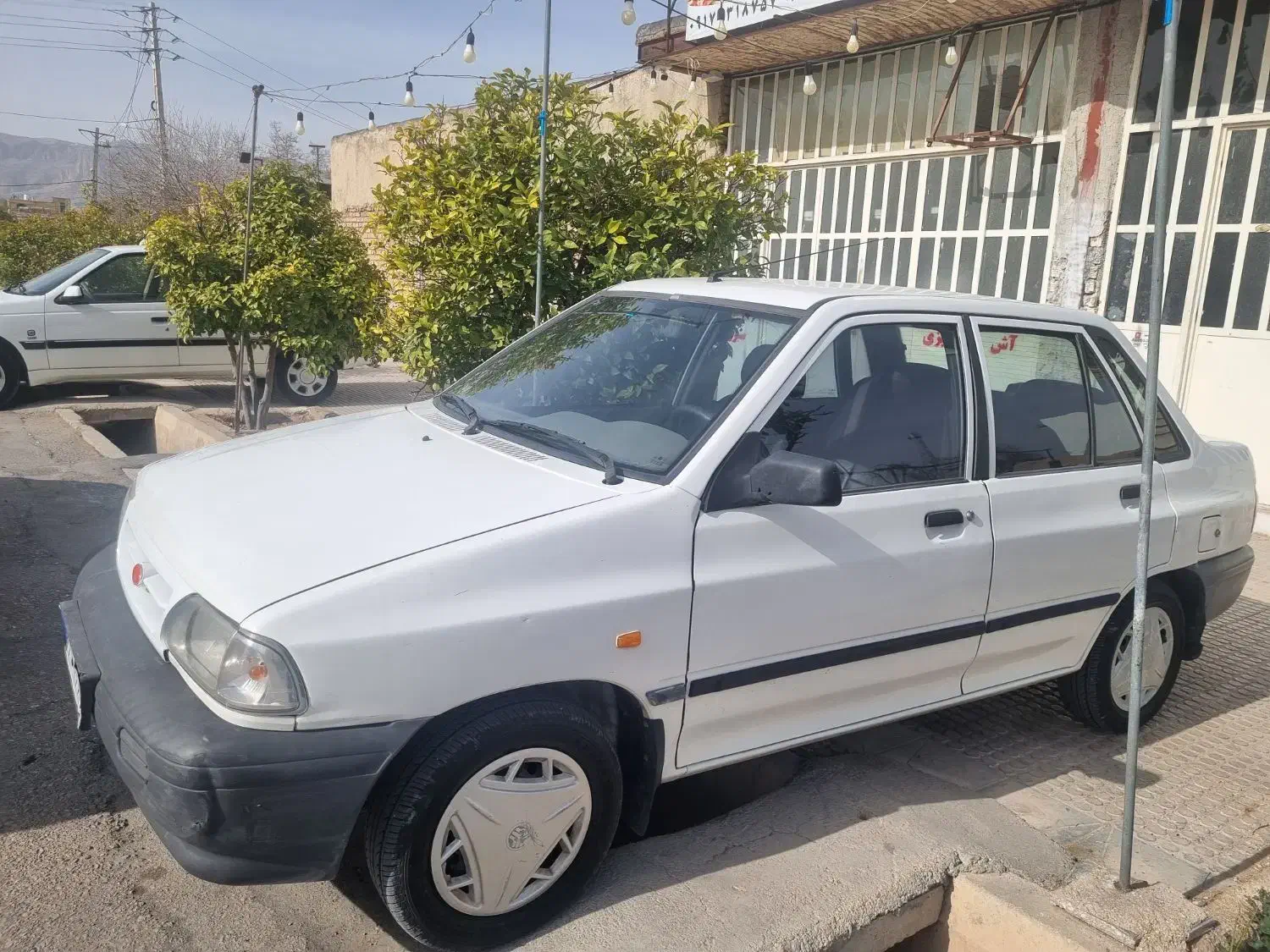 فابریک|خودرو سواری و وانت|نی‌ریز, |دیوار