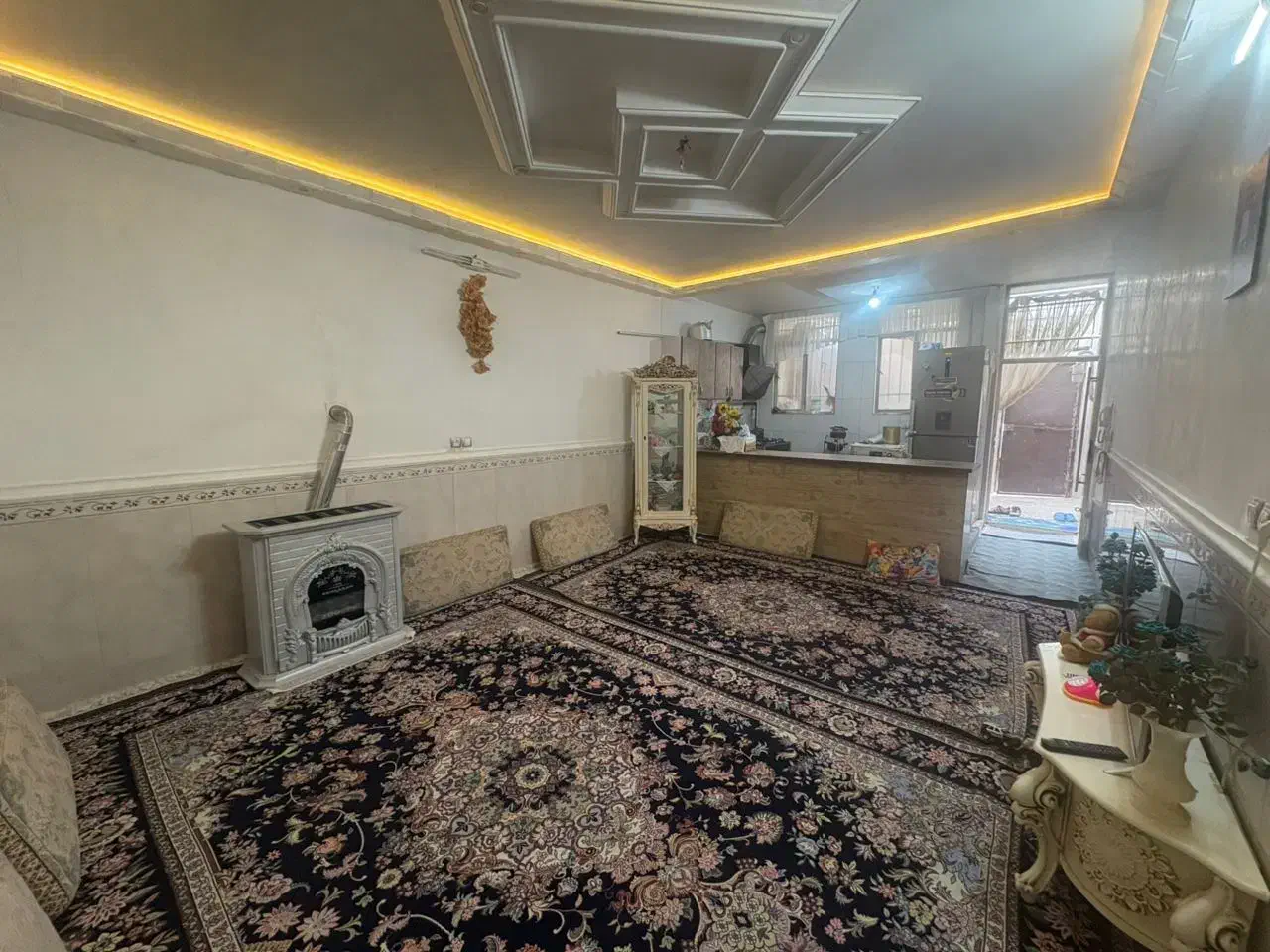 ویلایی۶۰متری/قولنامه معتبر/ تمیز و شیک|فروش خانه و ویلا|ورامین, ورامین|دیوار