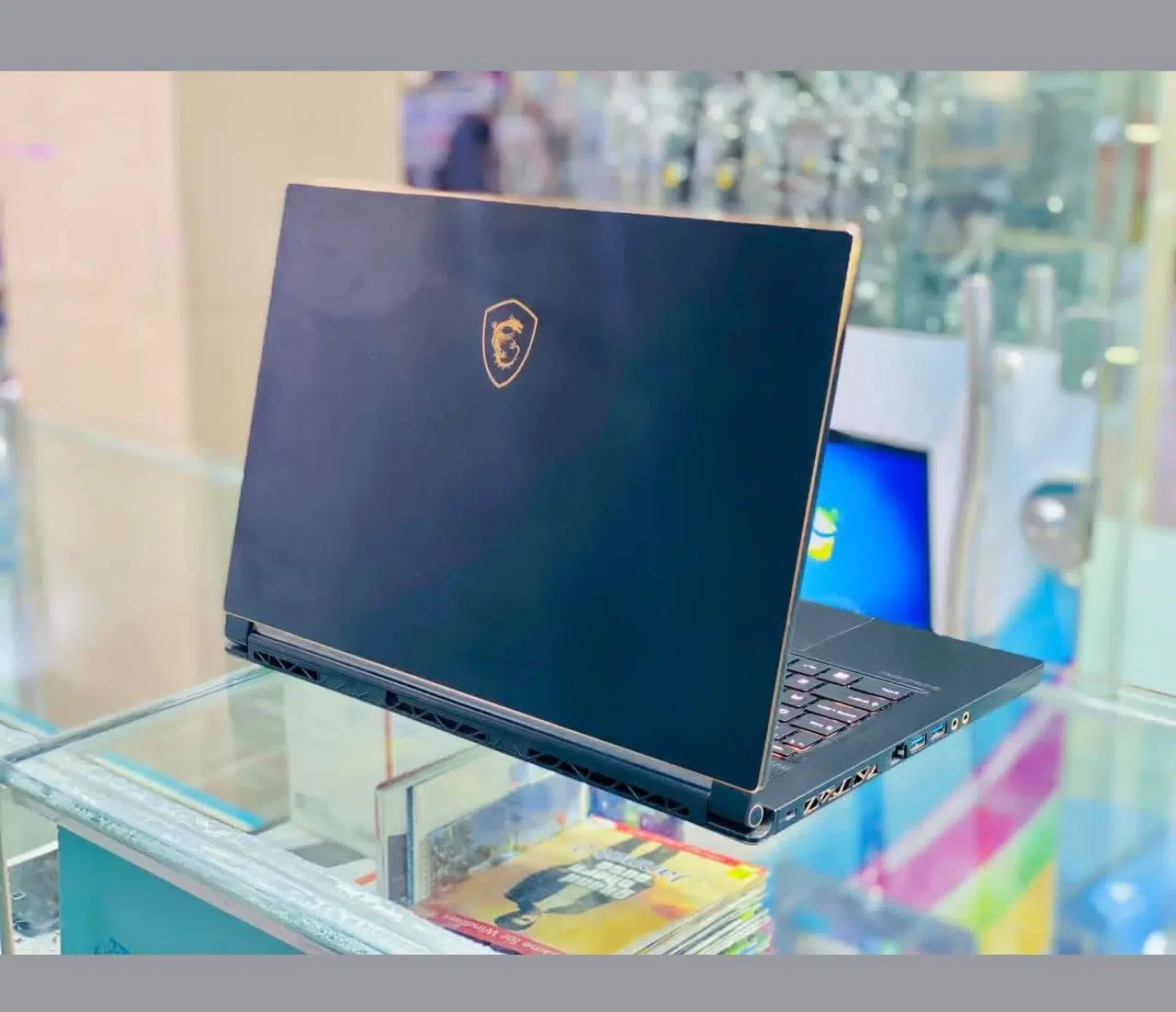 همکاری با مغازه داران و همکاران laptop|رایانه همراه|کرمانشاه, |دیوار