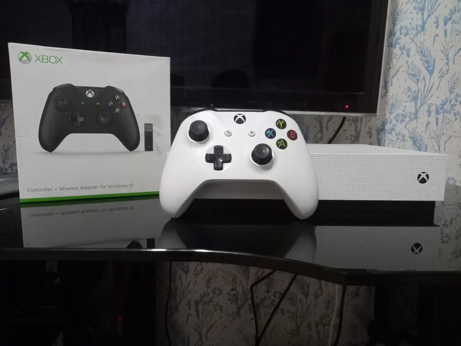 دستگاه کنسول Xbox one s ۱ ترا دو دسته فول گیم|کنسول، بازی ویدئویی و آنلاین|بروجرد, |دیوار