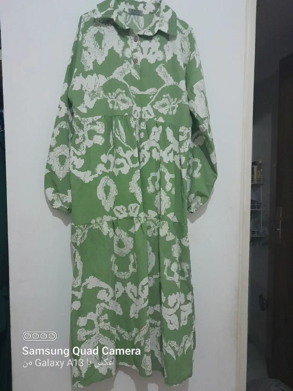 ساحلی نونو|لباس|تهران, بلورسازی|دیوار