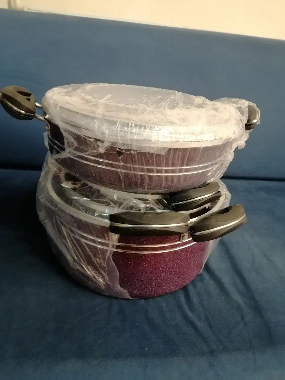 سرویس تفلون 8 پارچه|ظروف پختوپز|صدرا-فارس, فاز ۱|دیوار