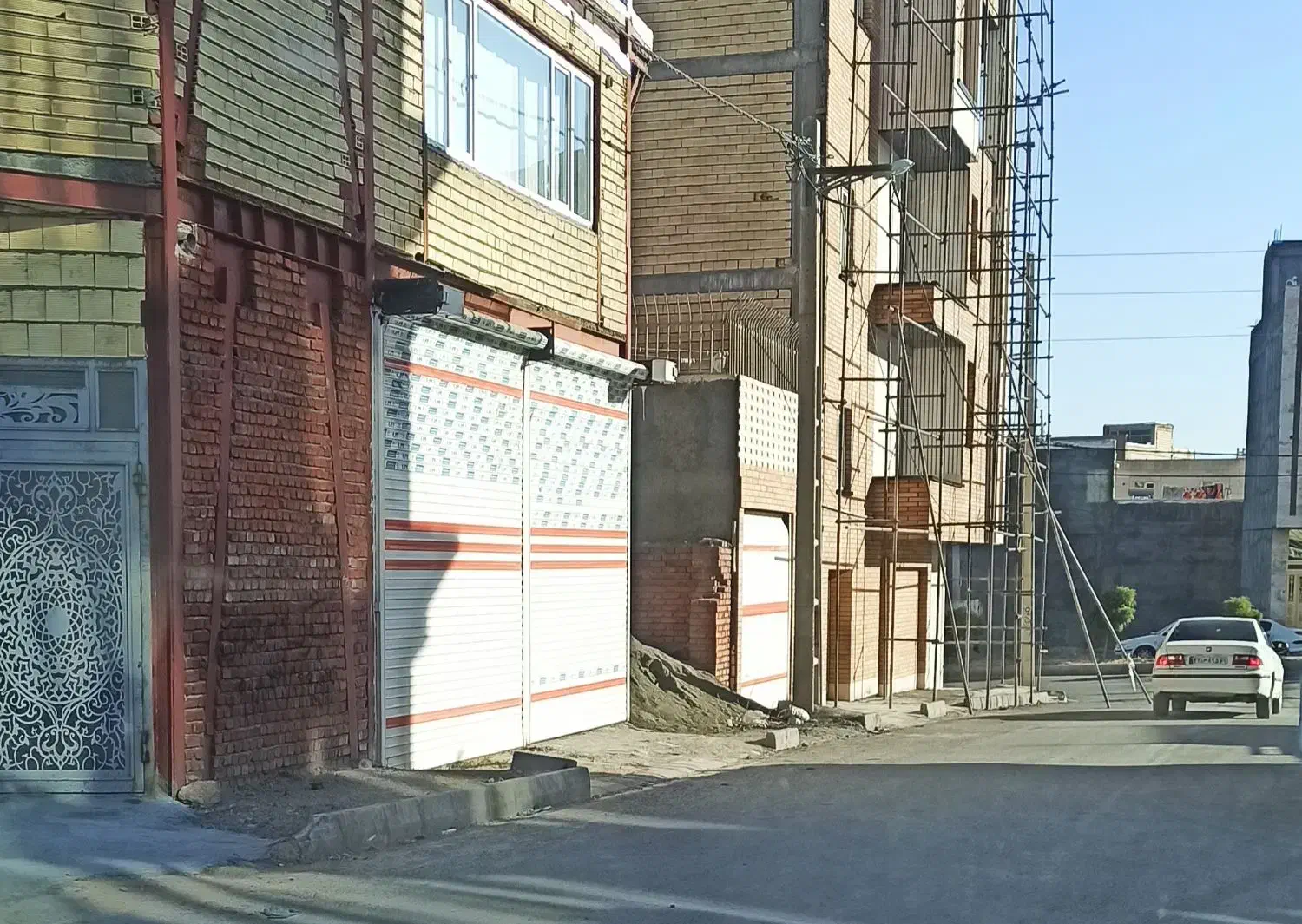 اجاره مغازه یا انباری|اجارهٔ مغازه و غرفه|دهگلان, |دیوار