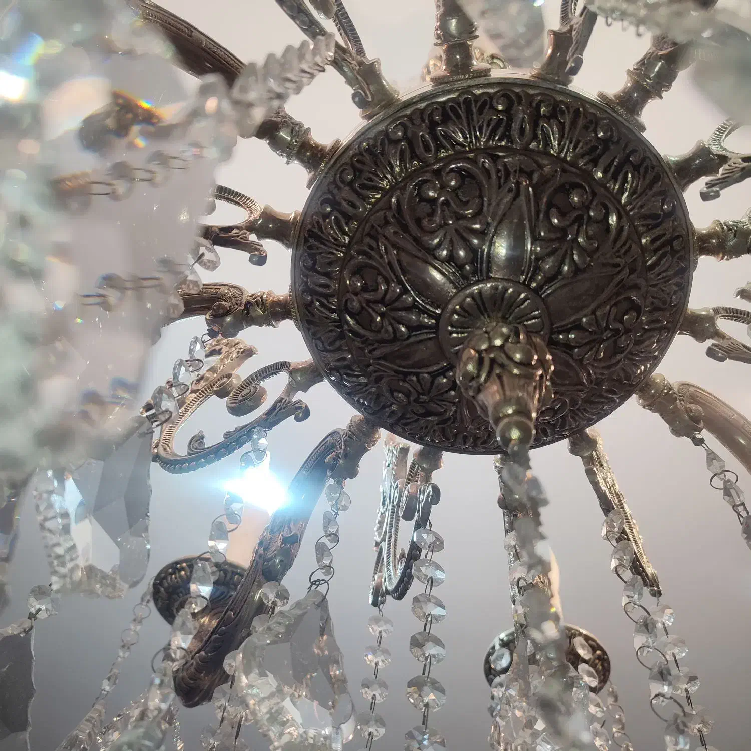 لوستر برنز نیک فرجام|لوستر و چراغ آویز|مشهد, شهید فرامرز عباسی|دیوار