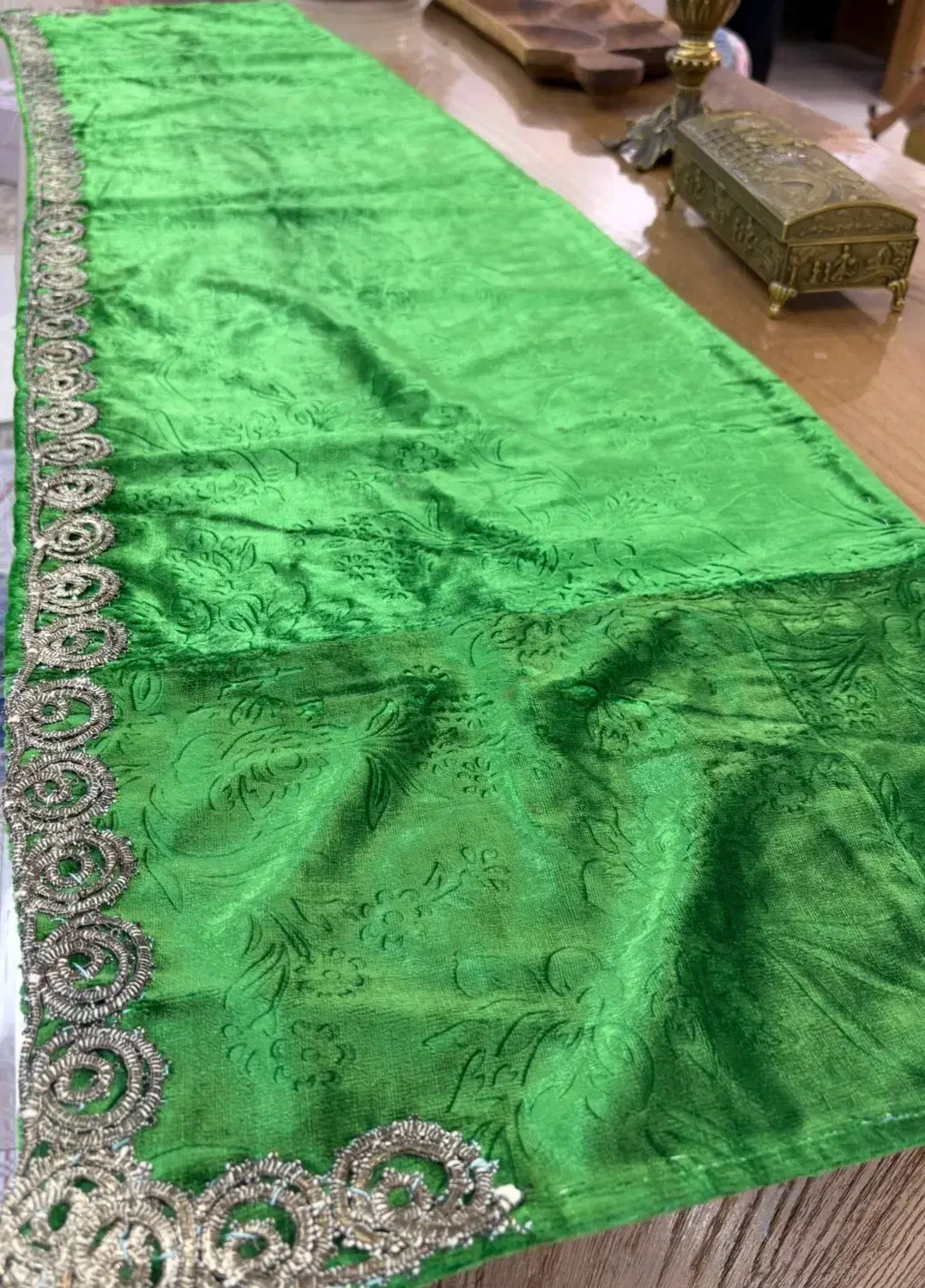 روطاقچه ای|کلکسیون اشیاء عتیقه|اصفهان, الهیه|دیوار