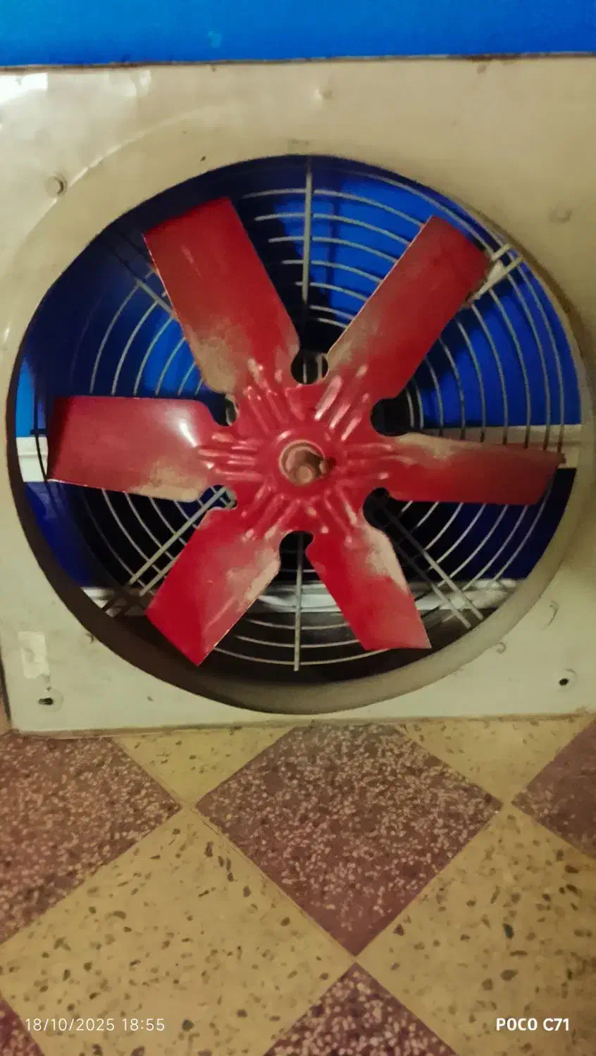 فن فلزی|پنکه و تصفیه‌کنندهٔ هوا|کازرون, |دیوار