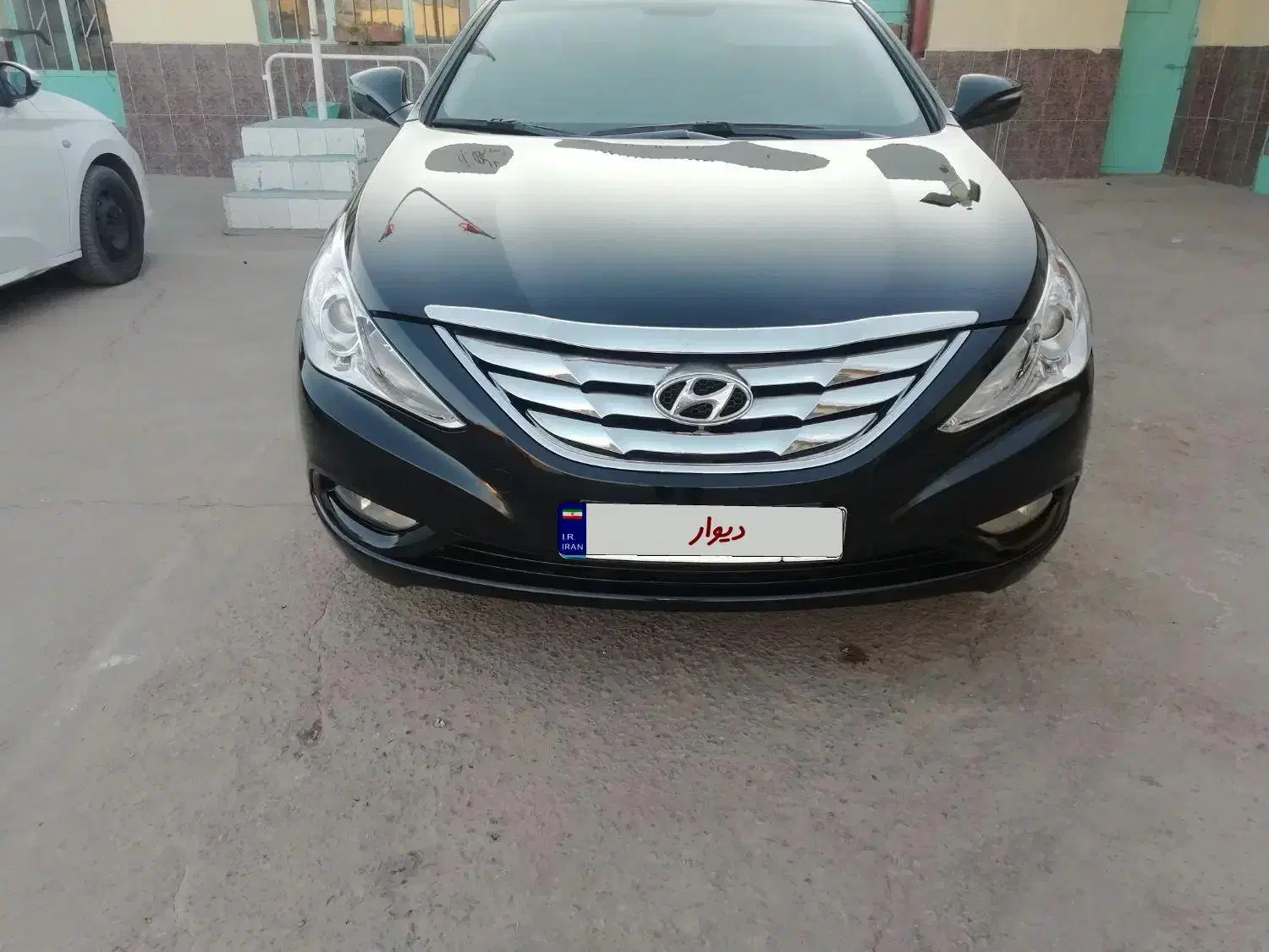 وای اف 2011 سالم|خودرو سواری و وانت|کرمان, |دیوار