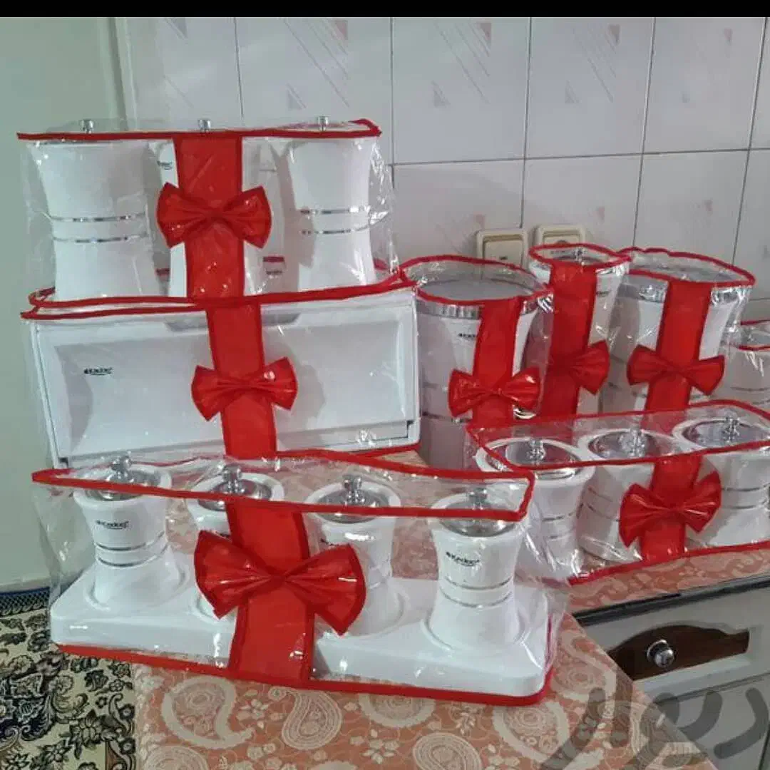 کاور لوازم برقی دلوین|سایر لوازم برقی|نی‌ریز, |دیوار