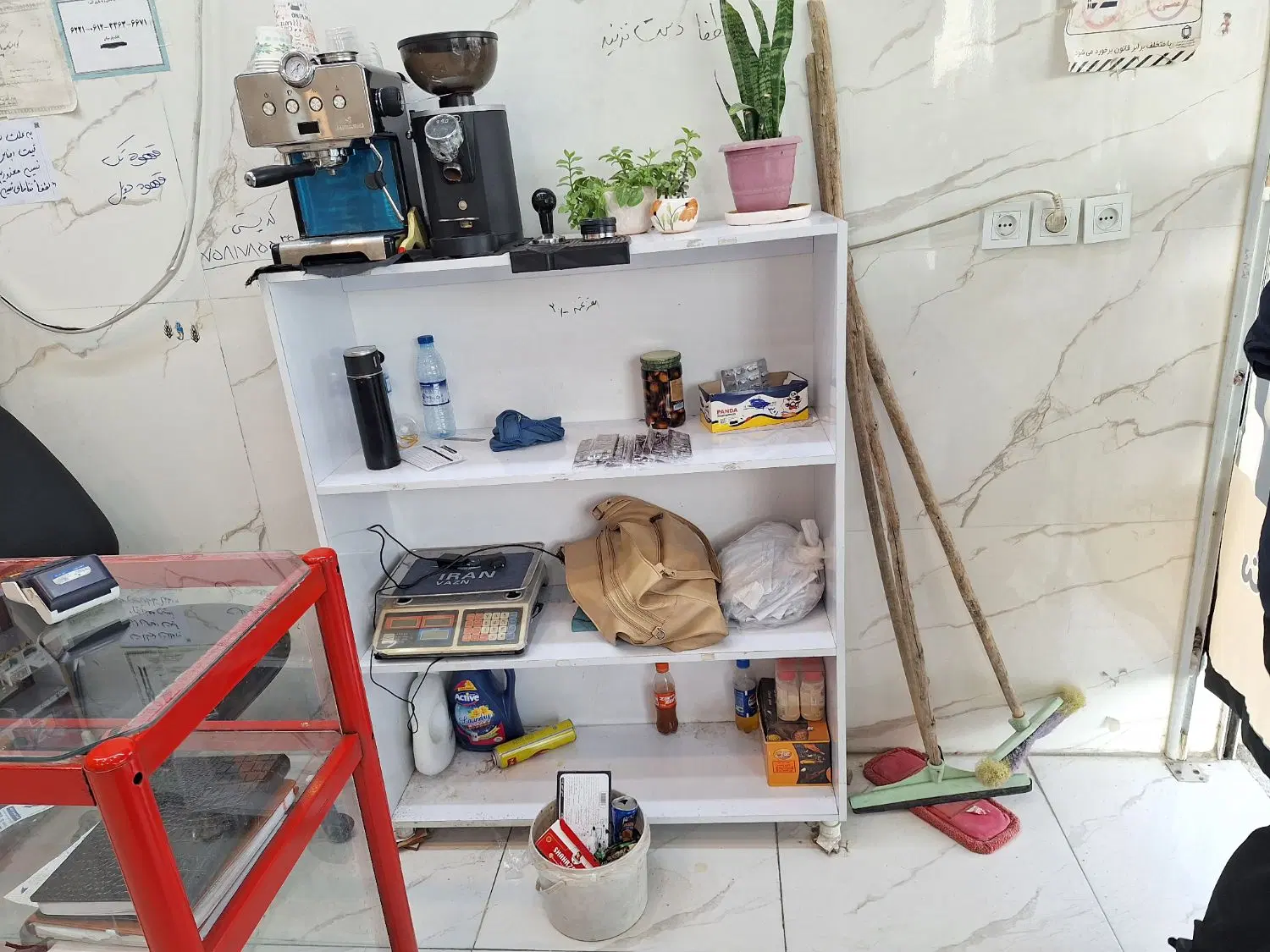 قفسه|کتابخانه، شلف، قفسههای دیواری|دوگنبدان, |دیوار