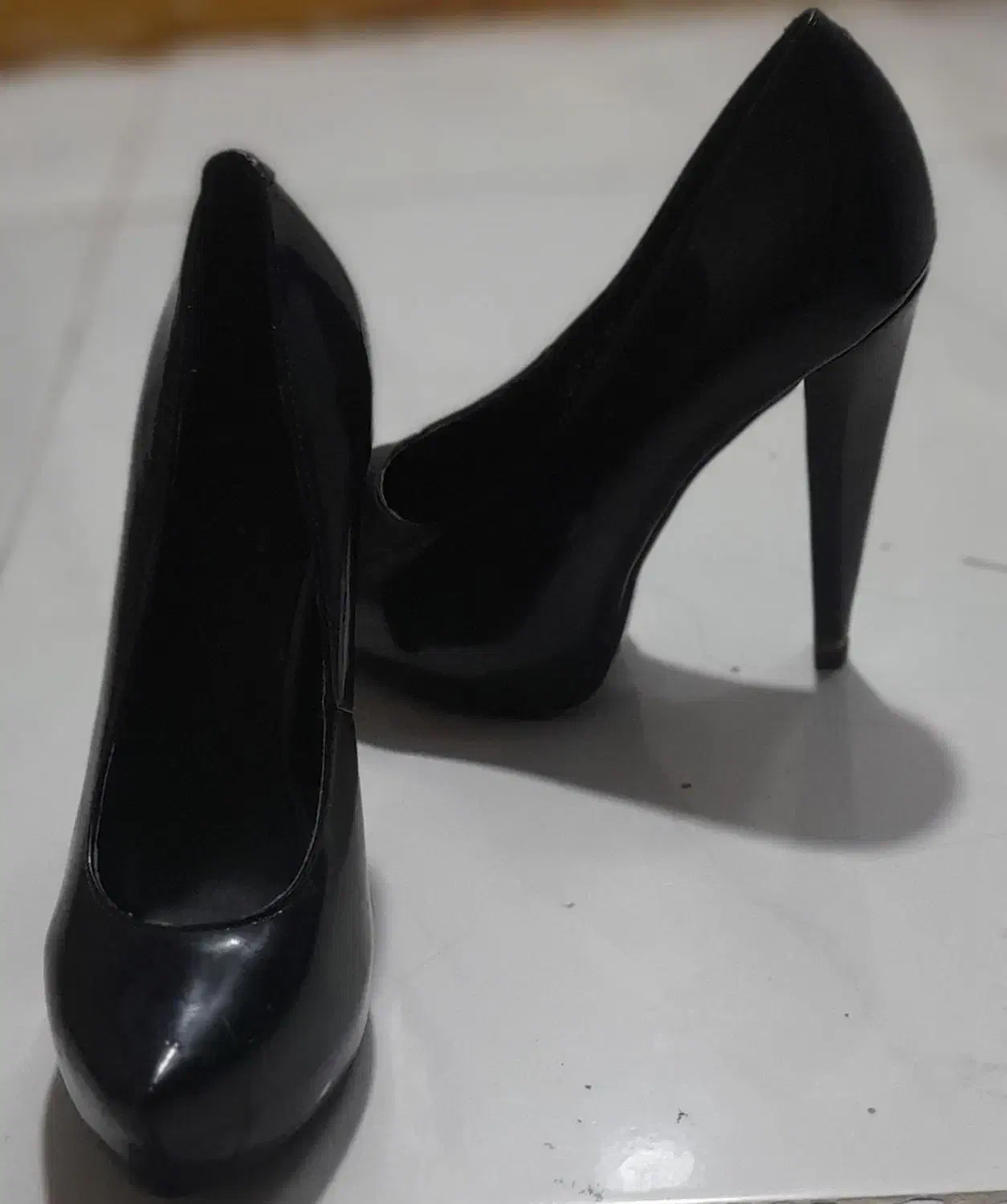 کفش مجلسی|کیف، کفش، کمربند|اهواز, بهارستان|دیوار