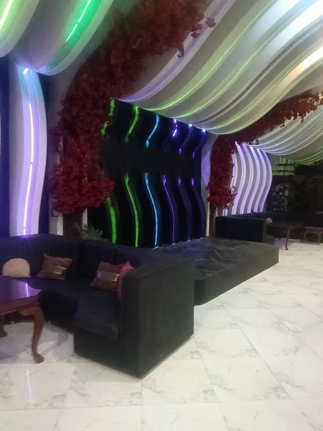 کافه رستوران عمارت فردوس|اجارهٔ مغازه و غرفه|بستان آباد, |دیوار