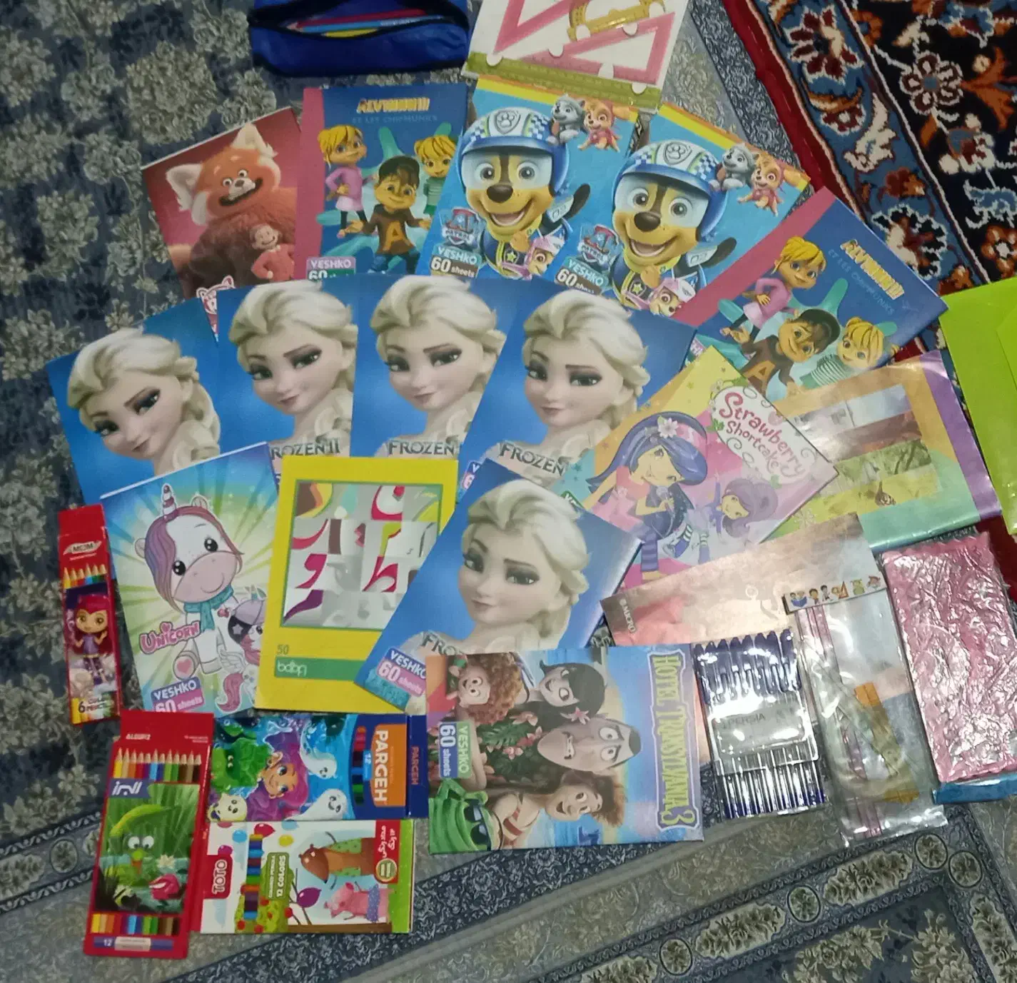 لوازم تحریر جدید و تازه و ارزان فقد۵۵۰|لوازم التحریر|اهر, |دیوار