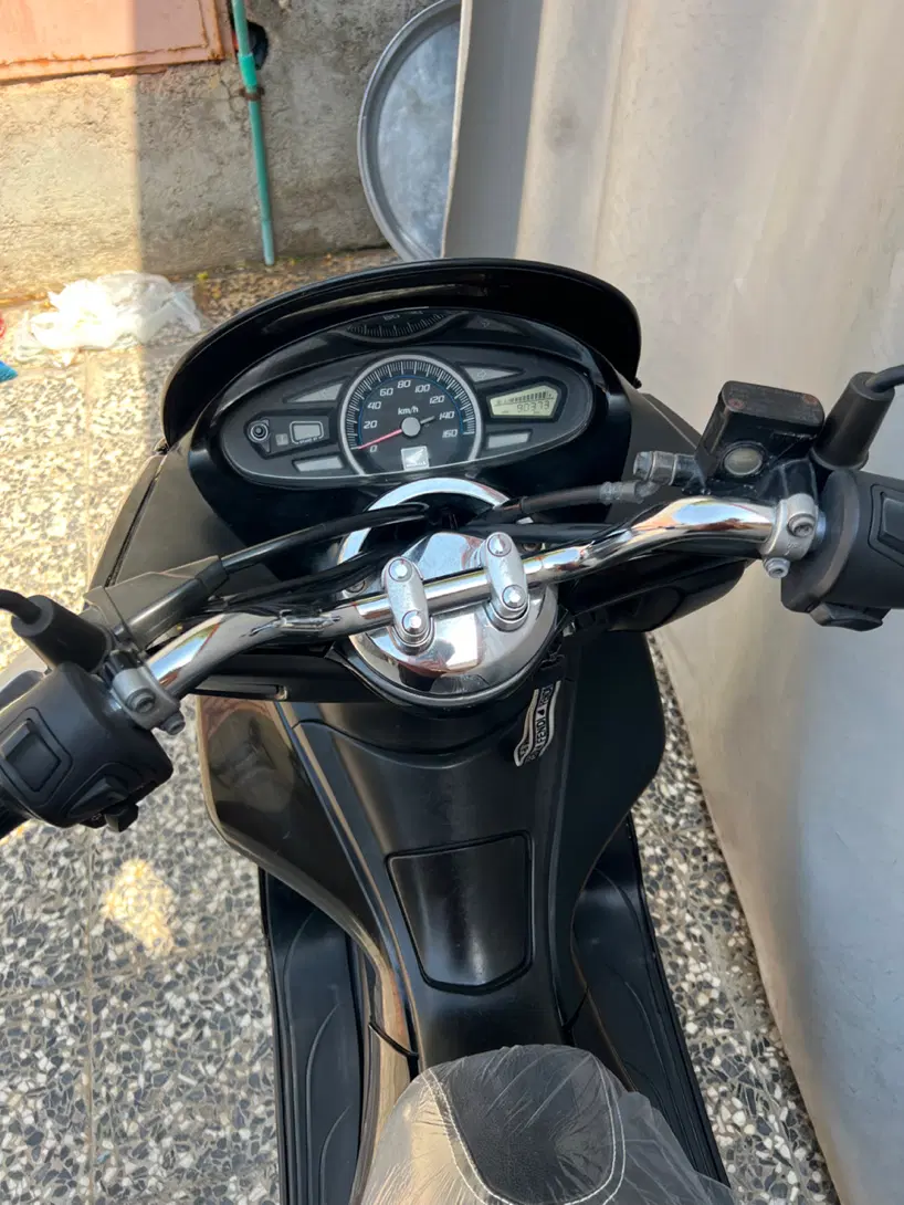 pcx 2013 125cc|موتورسیکلت|برازجان, |دیوار