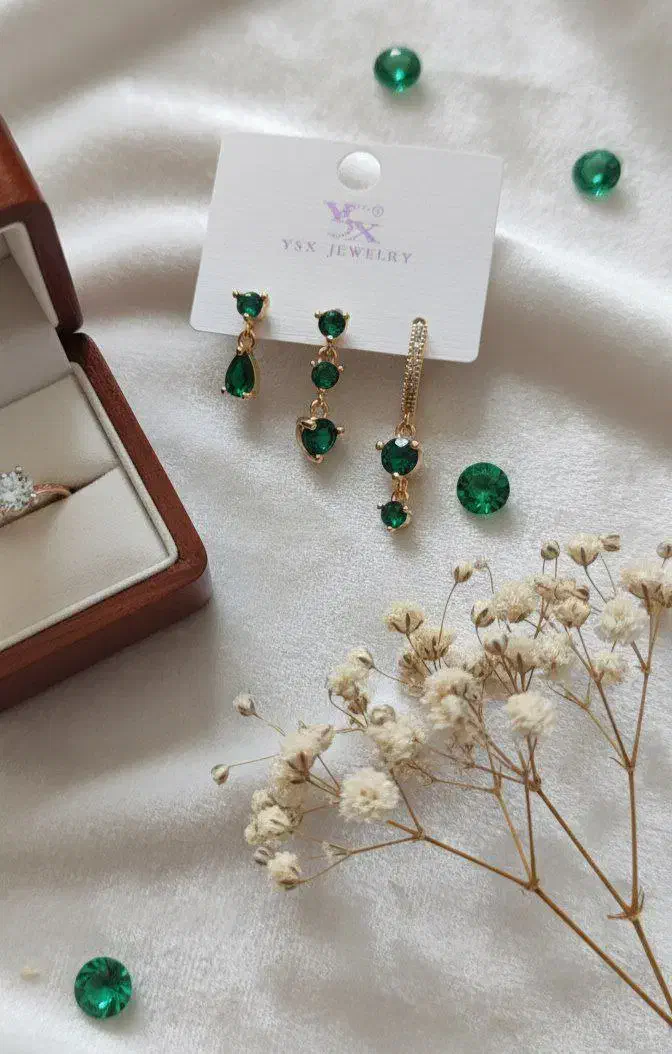 دستبند گوشواره و مدال|بدلیجات|سهند, |دیوار