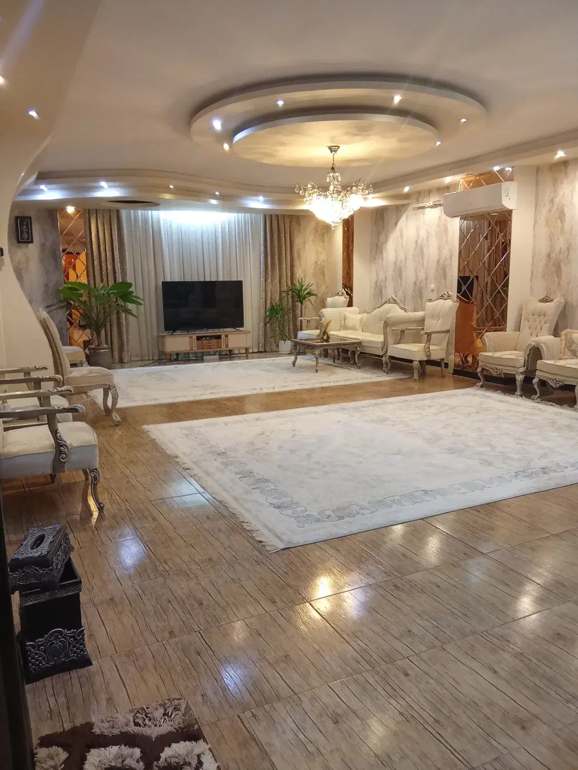 فروش آپارتمان ۱۲۲ متری ۲ خوابه طبقه ۲ در گرگاب|فروش آپارتمان|شاهینشهر, گرگاب|دیوار