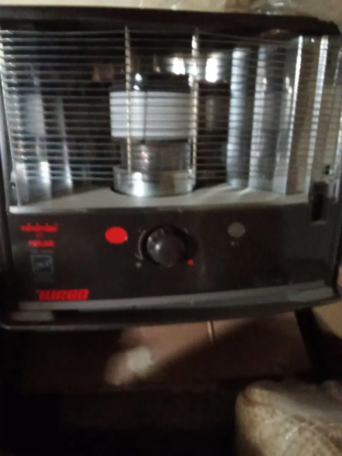 بخاری نفتی ژاپنیTOYOTOMI|بخاری، هیتر، شومینه|نقده, |دیوار