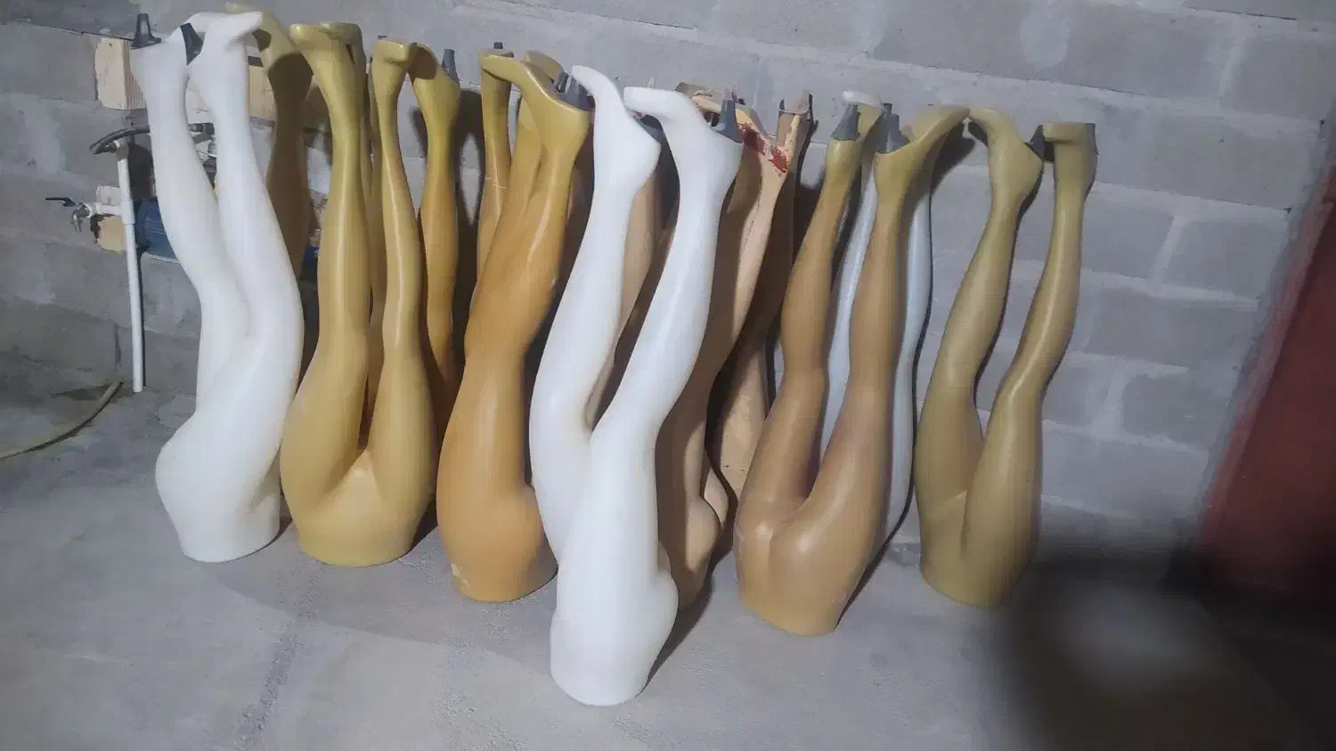 فروش مانکن پا زنانه پلاستیکی|فروشگاه و مغازه|شاهین‌شهر, فردوسی|دیوار