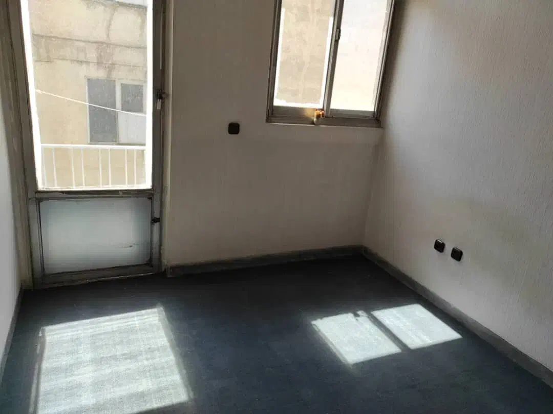 رهن واجاره آپارتمان ستارخان 75 متری  املاک