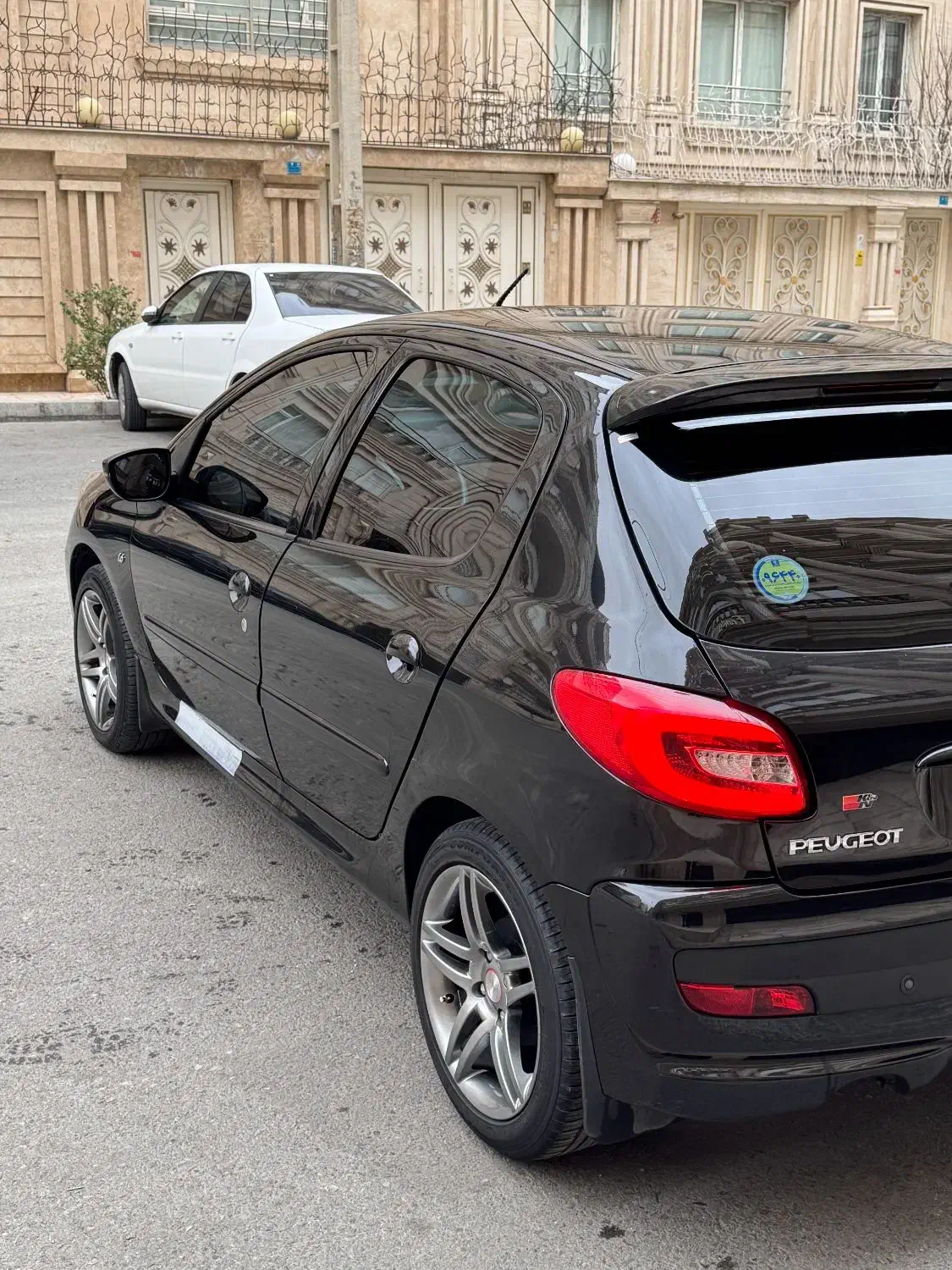 پژو ۲۰۷|خودرو سواری و وانت|تهران, شهرک صدرا|دیوار