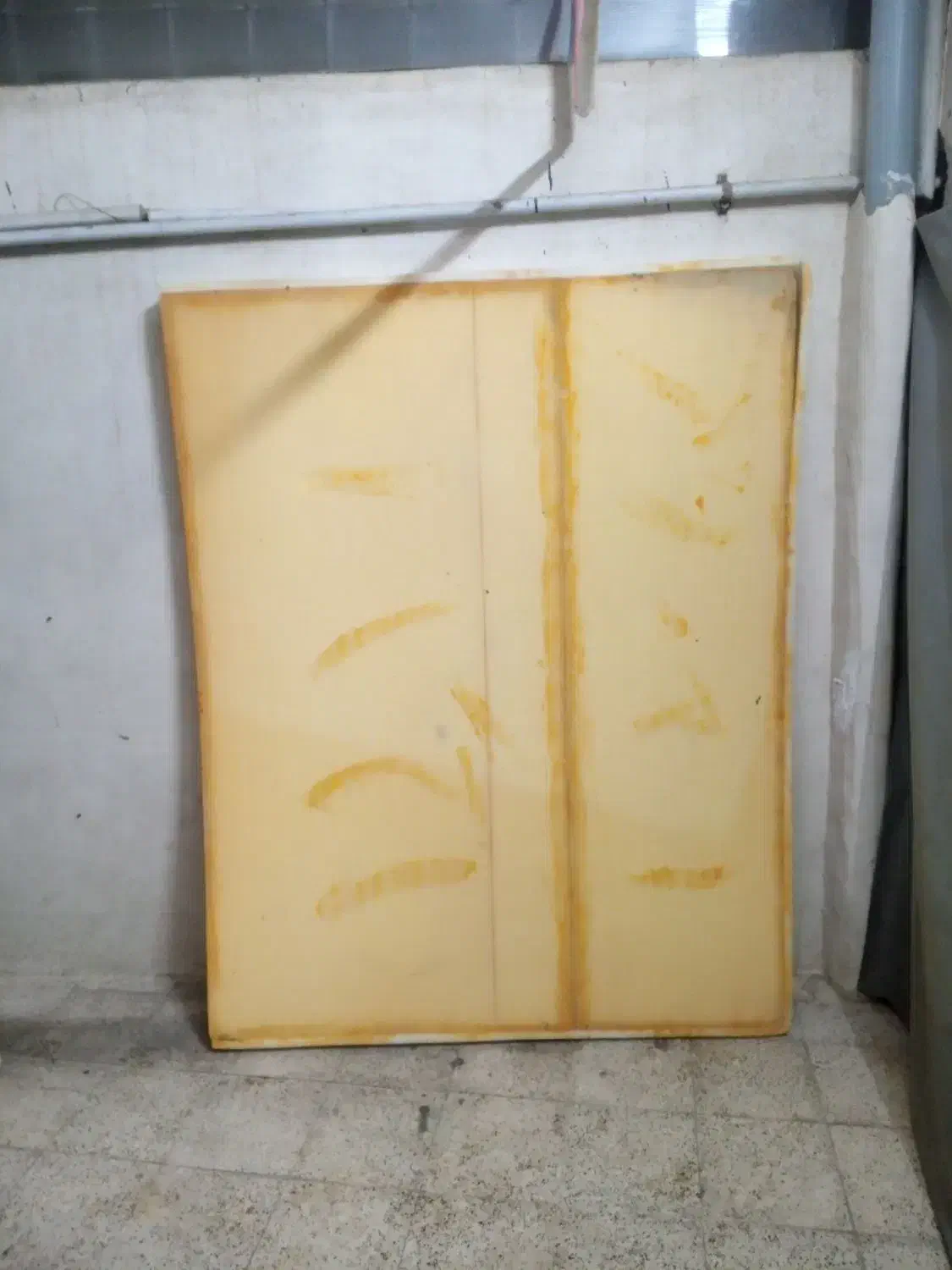 ابر|رختخواب، بالش، پتو|مشهد, موعود|دیوار