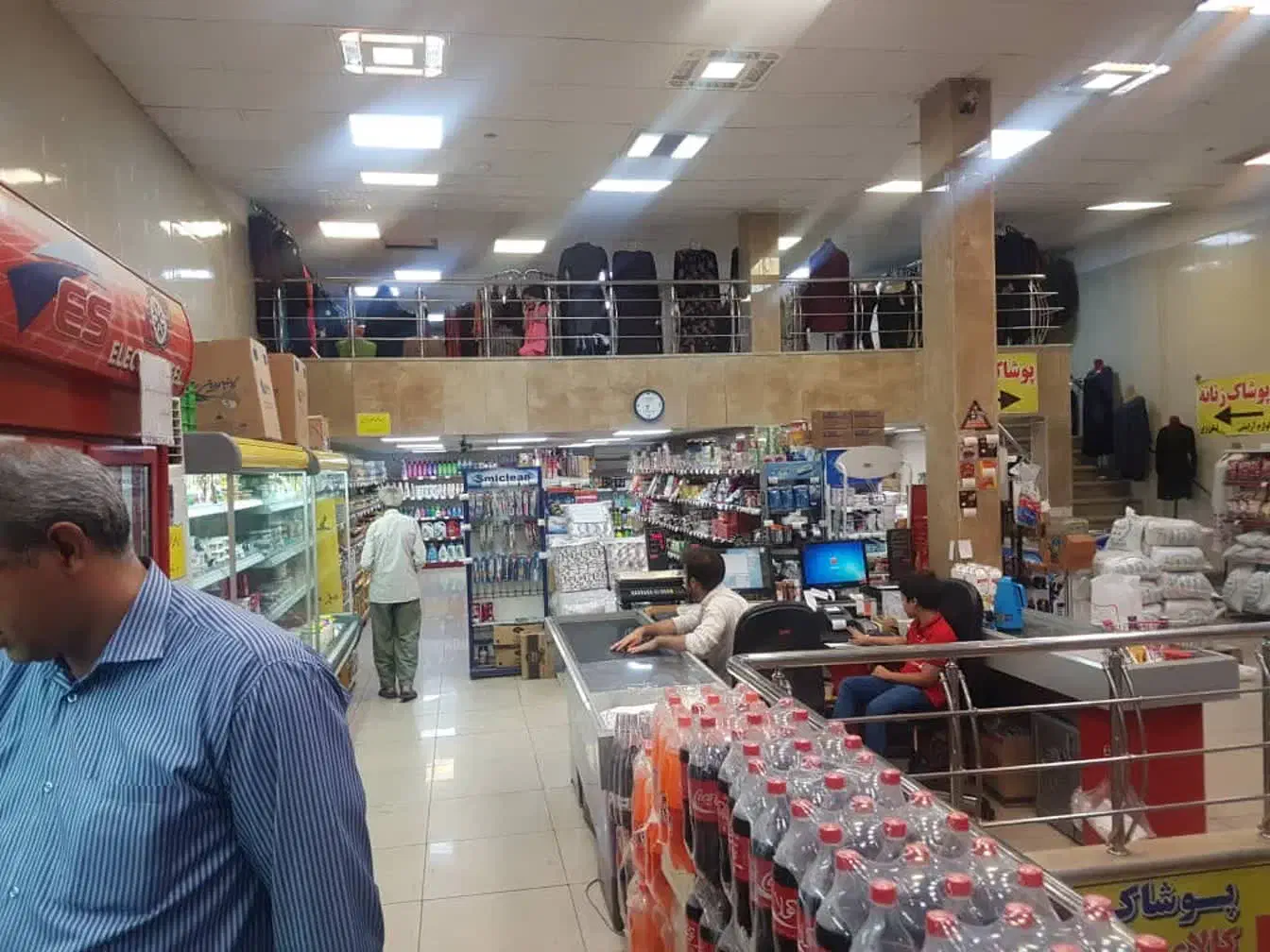 ۷۶۹ مربع تجاری . اداری . مسکونی . بر اصلی|فروش دفتر کار، اتاق اداری، مطب|قم, سیدان|دیوار
