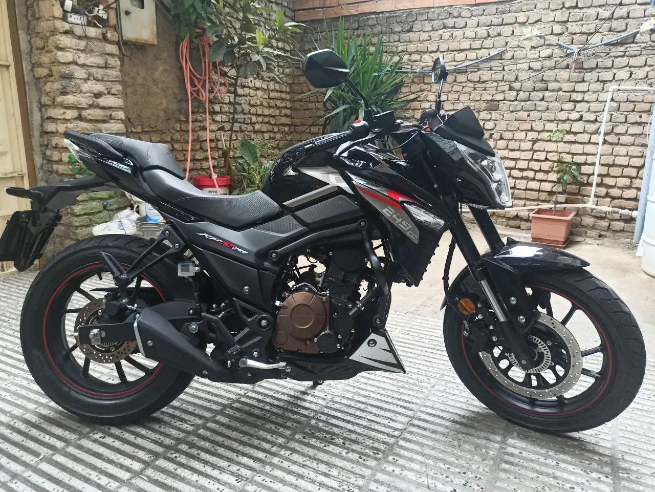 kps 250 در حد خشک مدل ۴۰۳|موتورسیکلت|گرگان, |دیوار