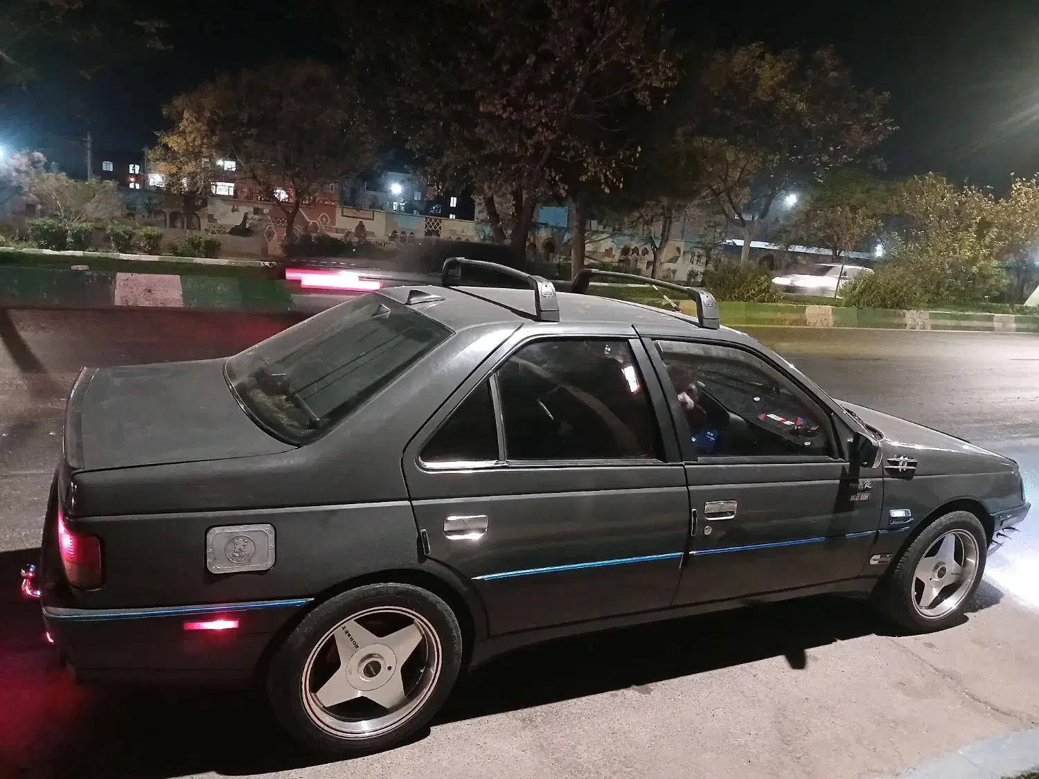 بی نظیرترین آردی ایران|خودرو سواری و وانت|فردیس, نیروگاه برق|دیوار