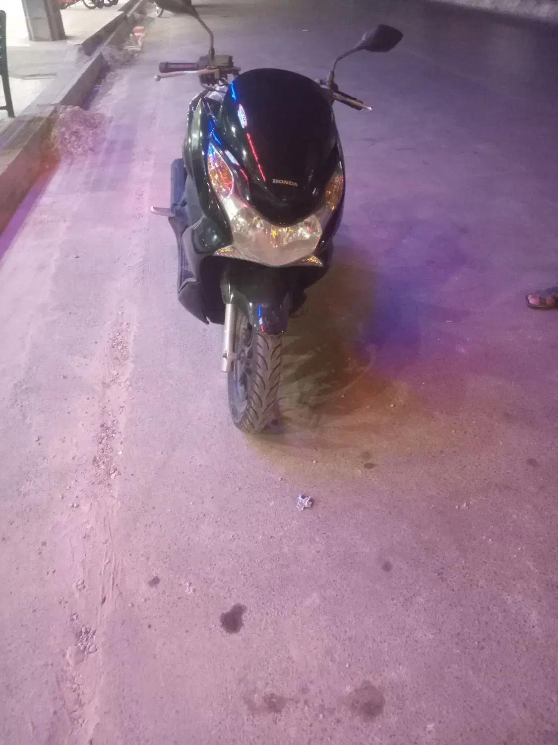 فروشی|موتورسیکلت|بندر دیر, |دیوار