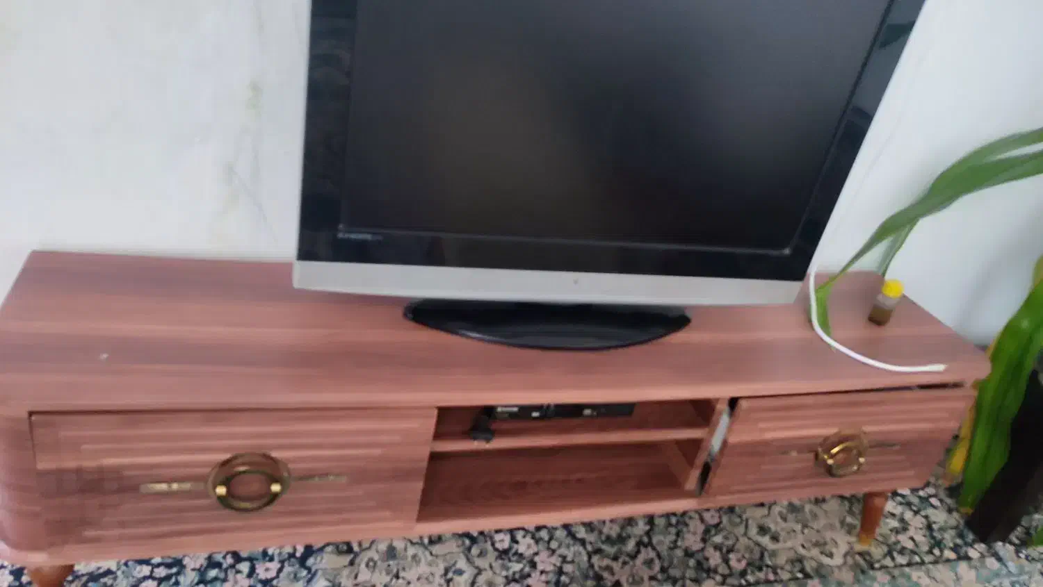 تلویزیون|تلویزیون و پروژکتور|کرمان, |دیوار