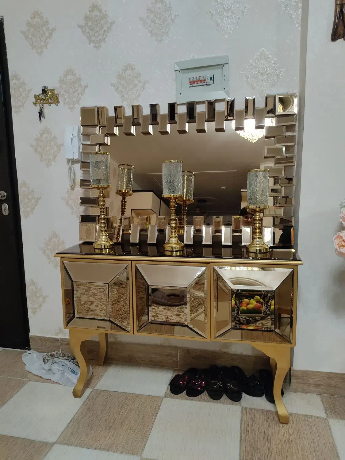 آیینه کنسول|بوفه، ویترین، کنسول|مهاباد (آذربایجان غربی), |دیوار