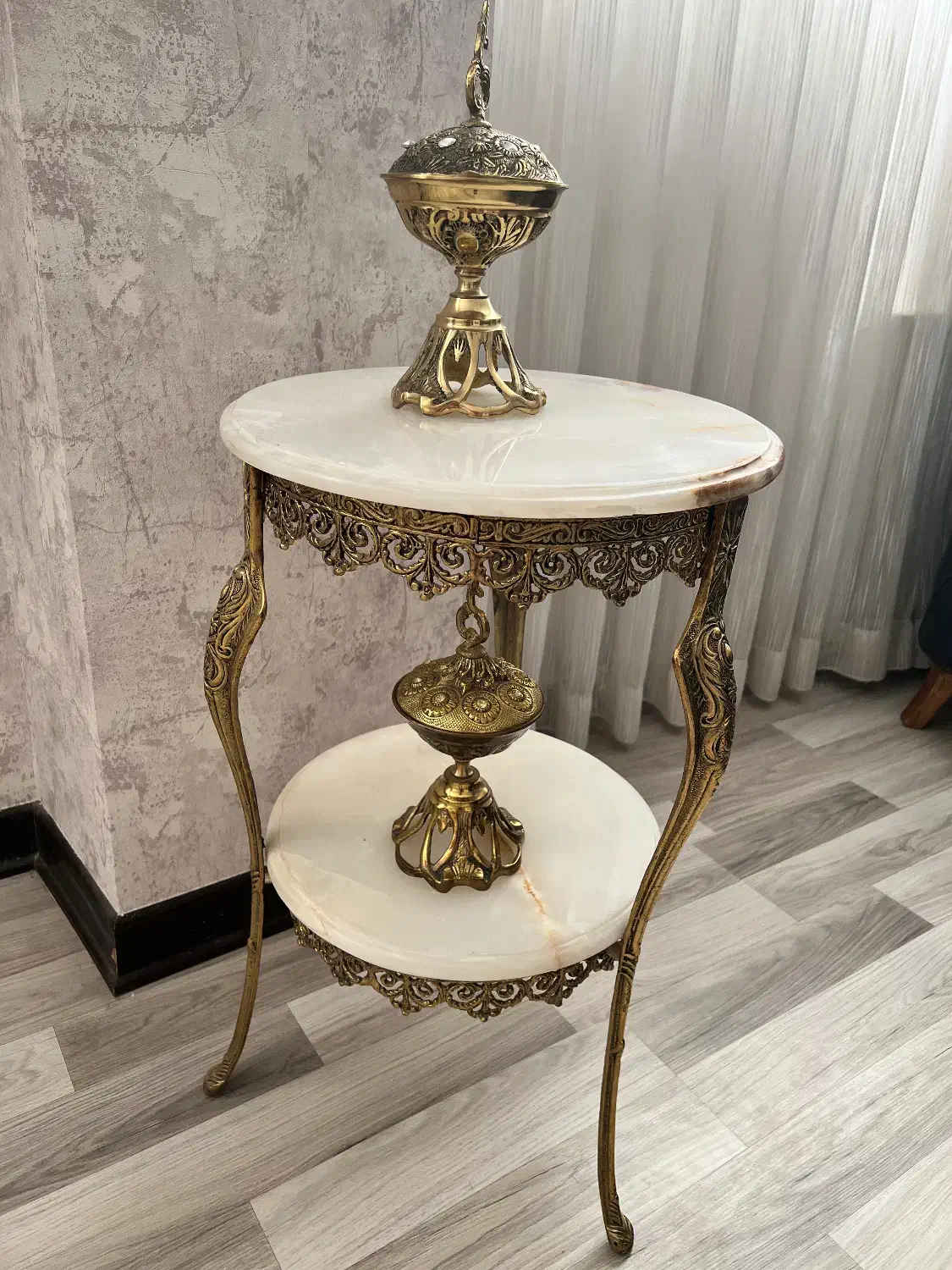 میز برنز|مبلمان خانگی و میز عسلی|زنجان, |دیوار