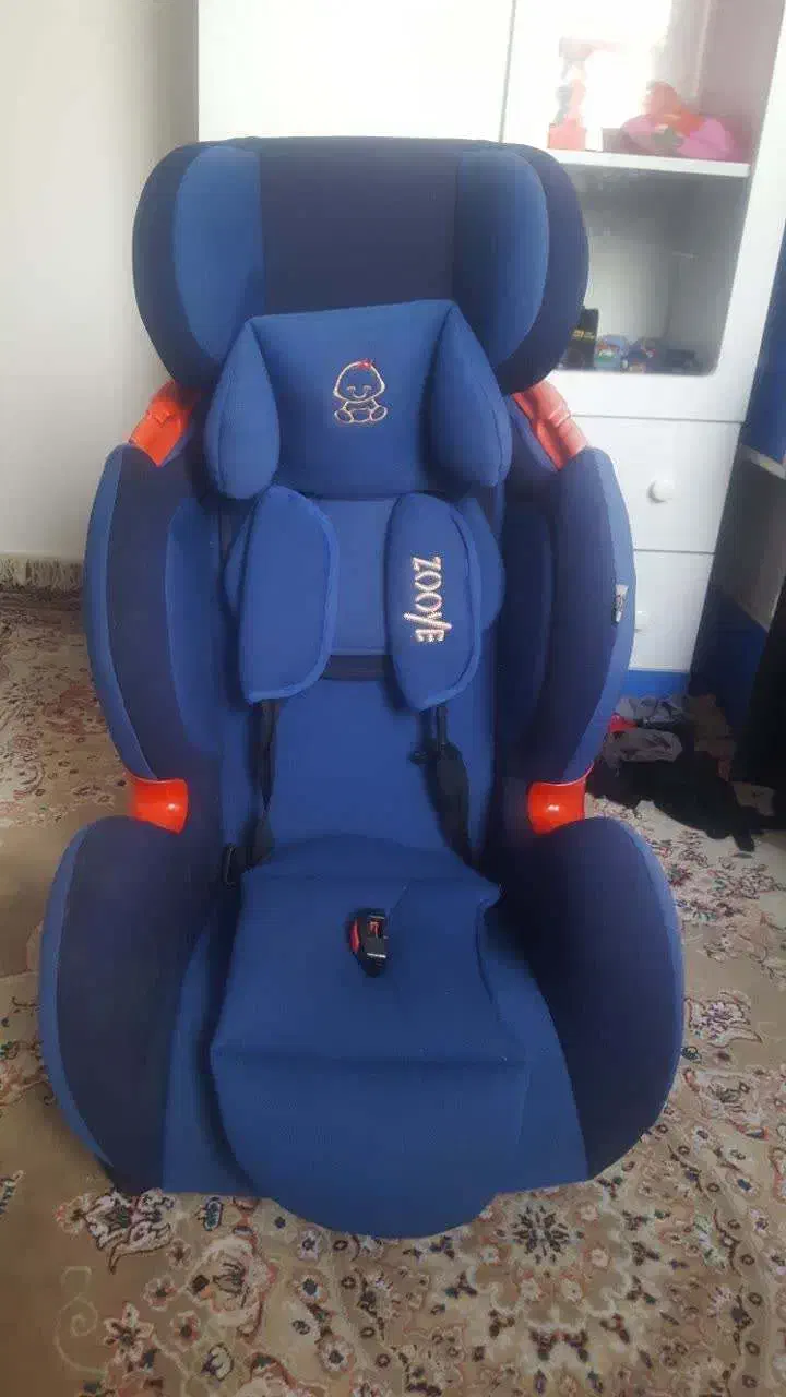 صندلی خودرو کودک با برندخارجی زویه (ایزوفیکس دار)|اسباب و اثاث بچه|رشت, قاسمیه|دیوار