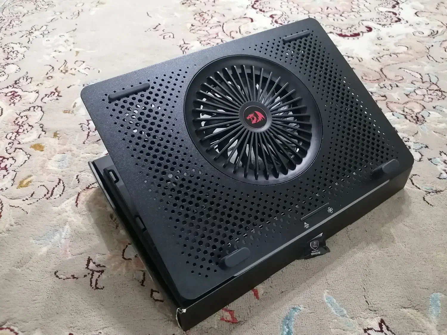 پایه فن لپتاپ IVY|قطعات و لوازم جانبی رایانه|گرگان, |دیوار