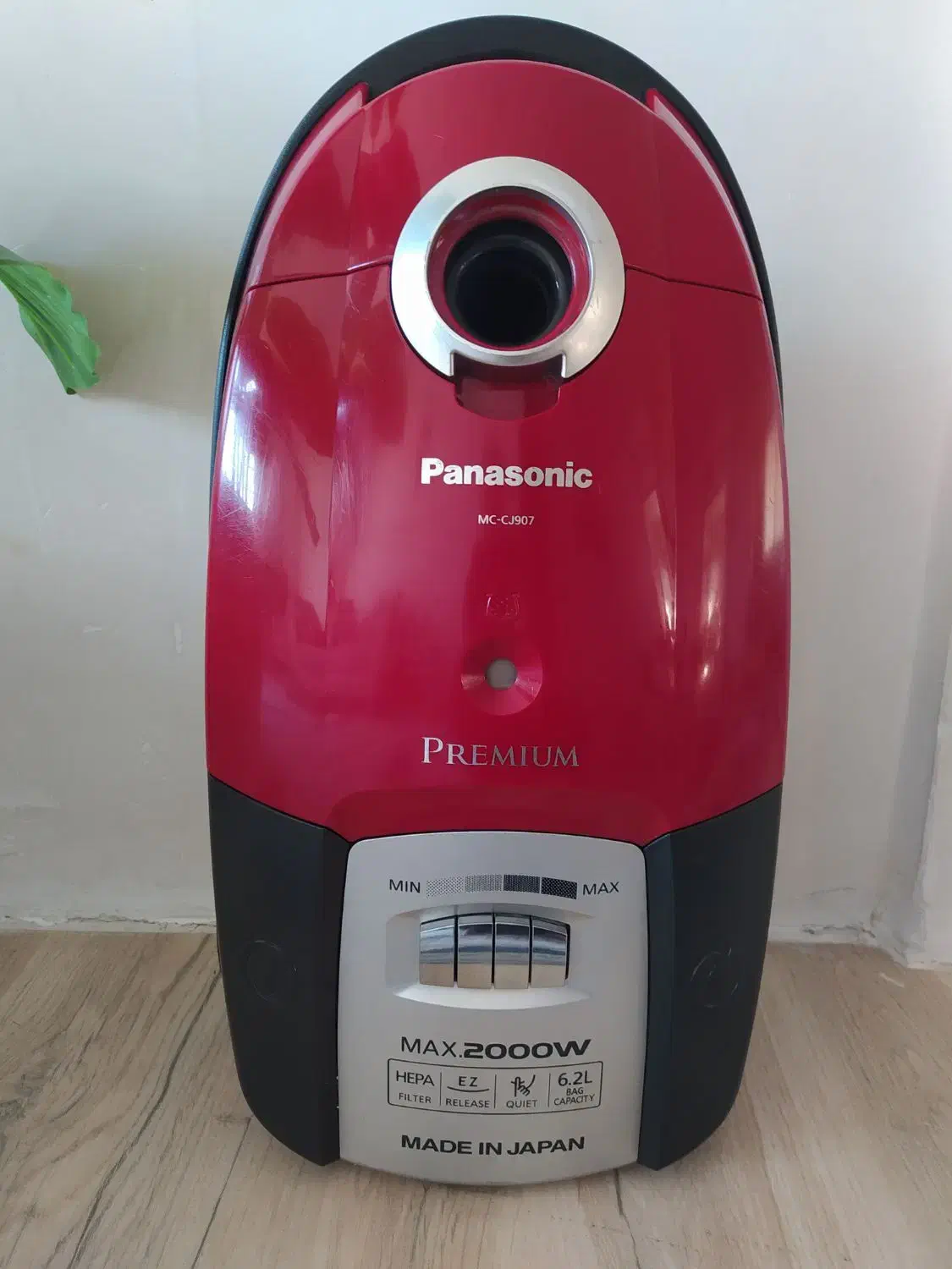 جاروبرقی پاناسونیک مدل ۲۰۰۰ درحد نو اصل ژاپن|جاروبرقی، جارو شارژی، بخارشو|نسیم‌شهر, |دیوار