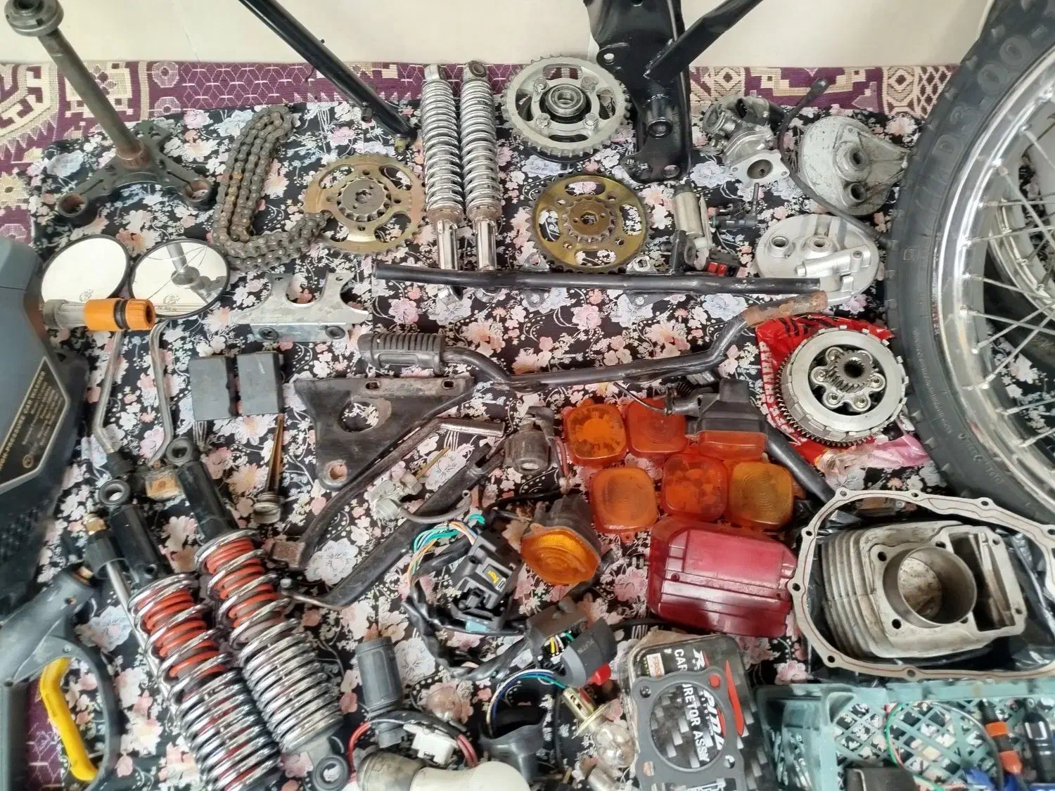 لوازم هوندا نو وکارکرده|قطعات یدکی و لوازم جانبی|رشت, تازه آباد|دیوار