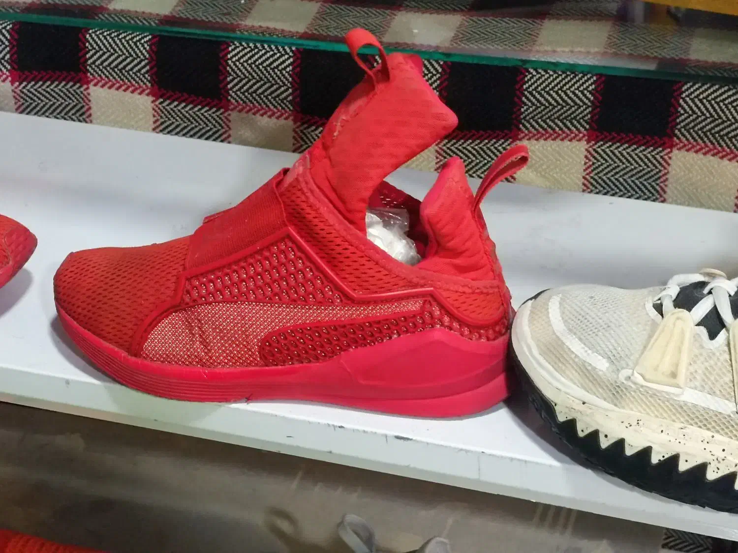 کتانیهای اورجینال خارجی|کیف، کفش، کمربند|کوهدشت, |دیوار