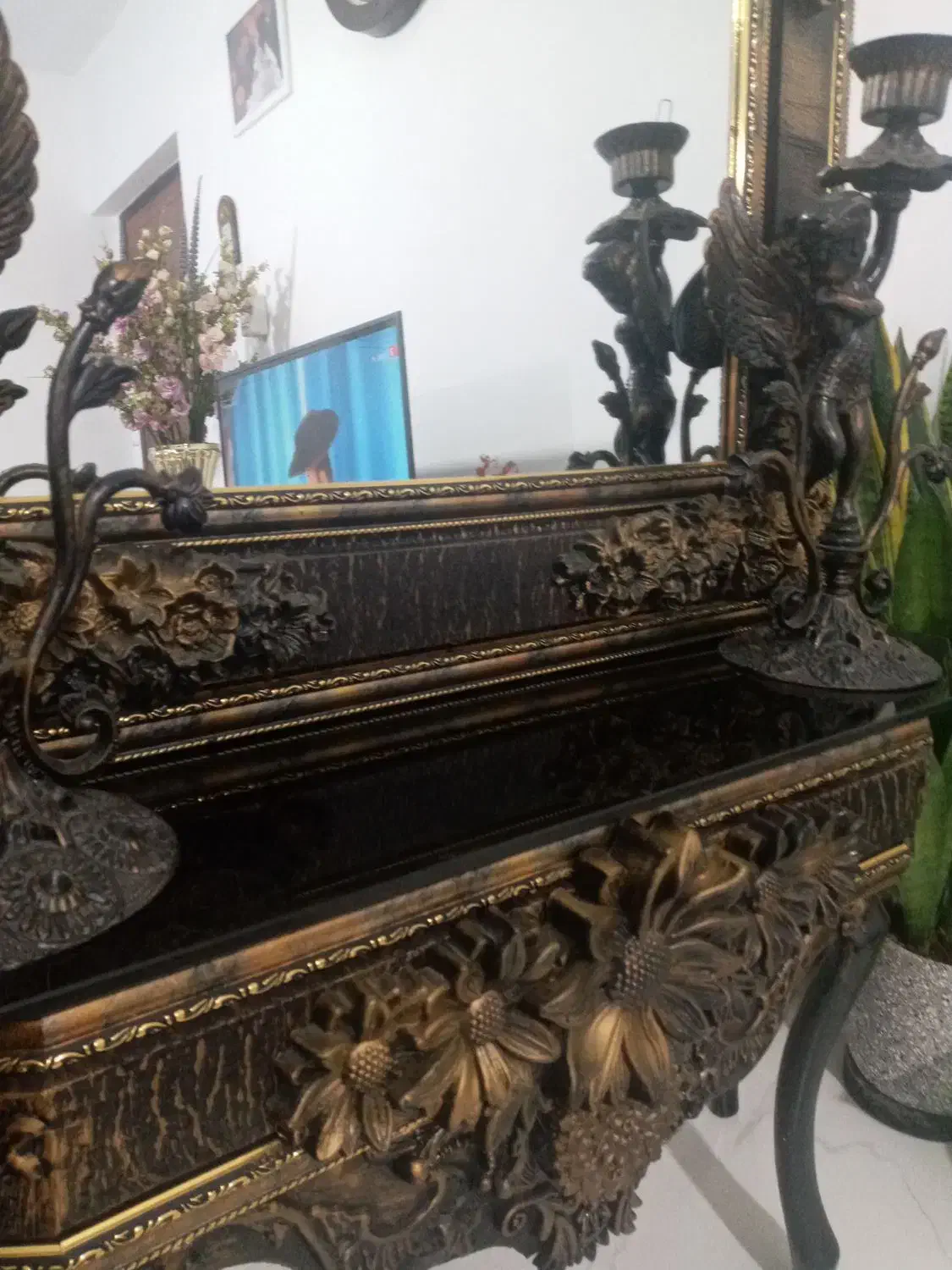 آینه و شمعدان|بوفه، ویترین، کنسول|چالوس, |دیوار