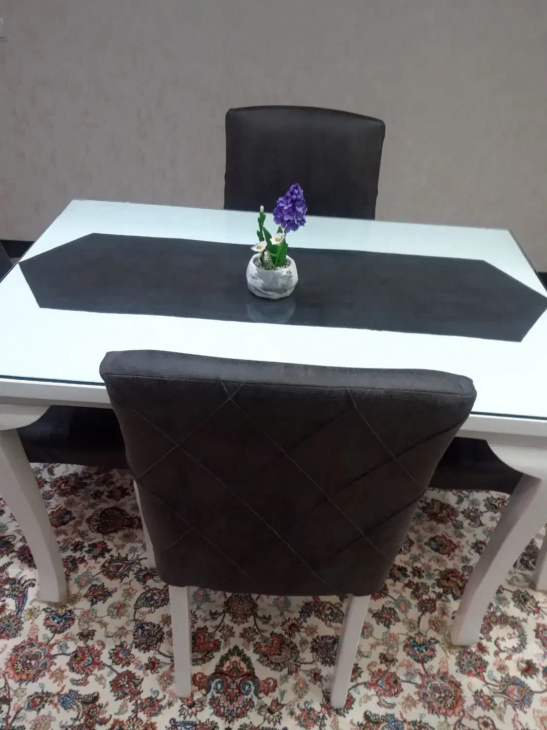 میز غذاخوری ۴نفره|میز و صندلی غذاخوری|کرج, حصارک بالا|دیوار